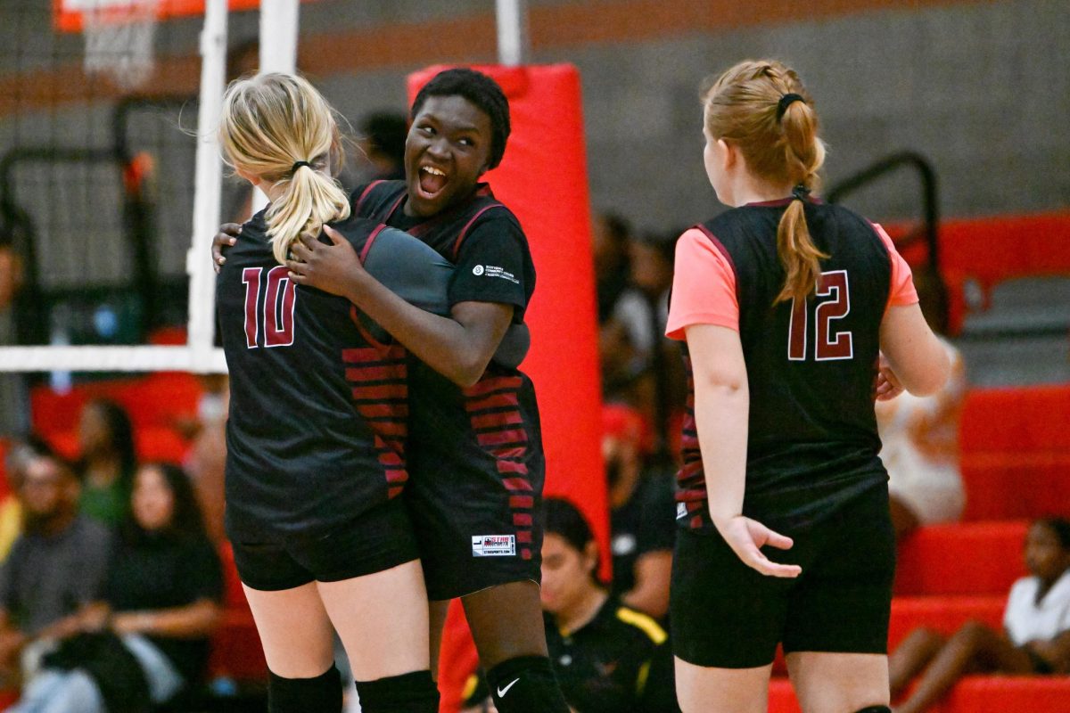 keke and anaya celebrating after getting a point 