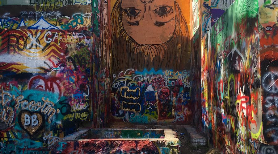 Graffiti Art at Castle Hills.